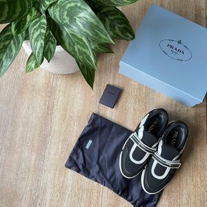 Prada Cloudbust Black with White Sneaker Unisex
